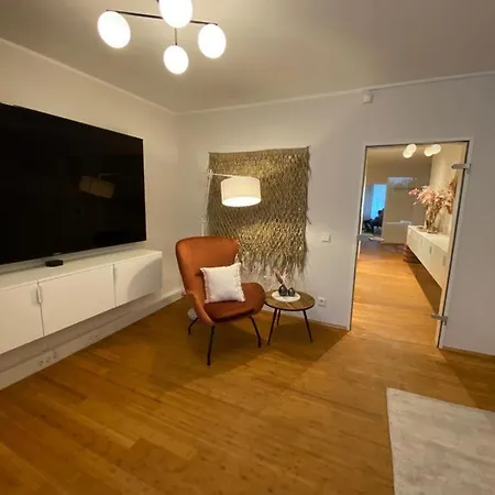 Bohochic Im Herzen Koelns Mit Balkon